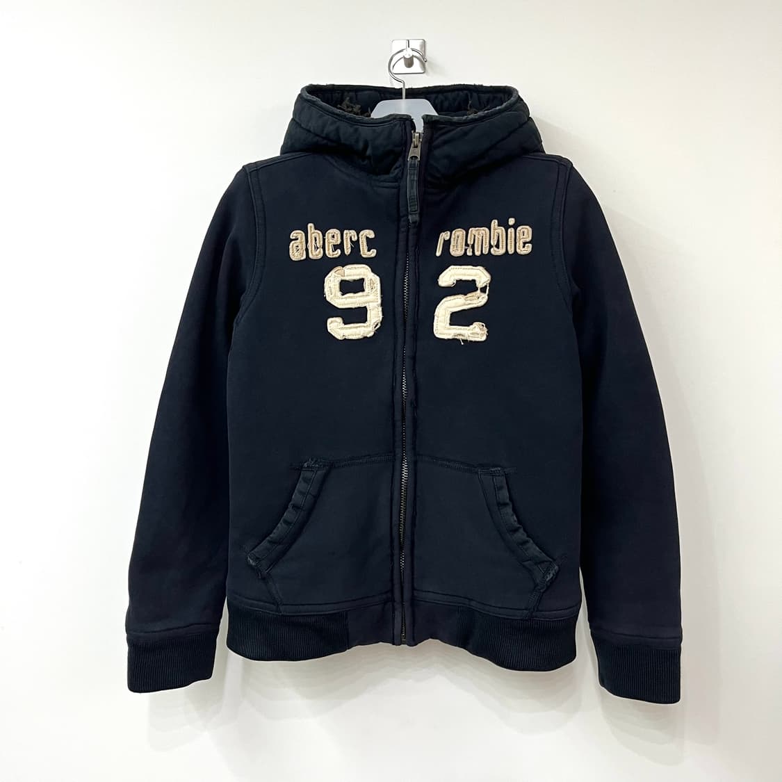 아베크롬비 브라운 양털안감 네이비 후드집업 상품이미지3