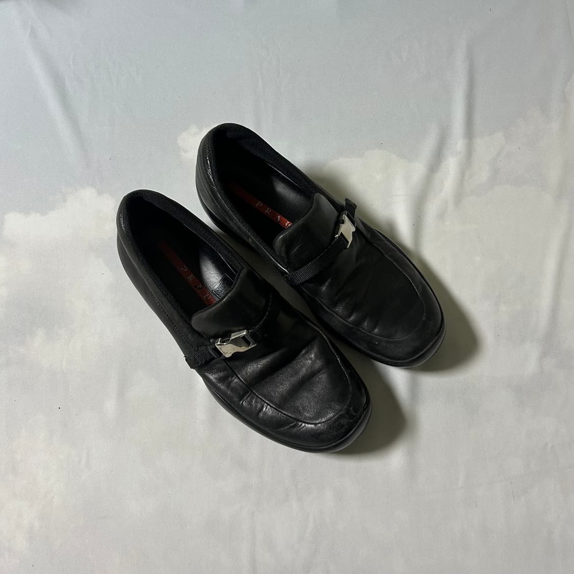 Prada sports buckle strap loafers 상품이미지2