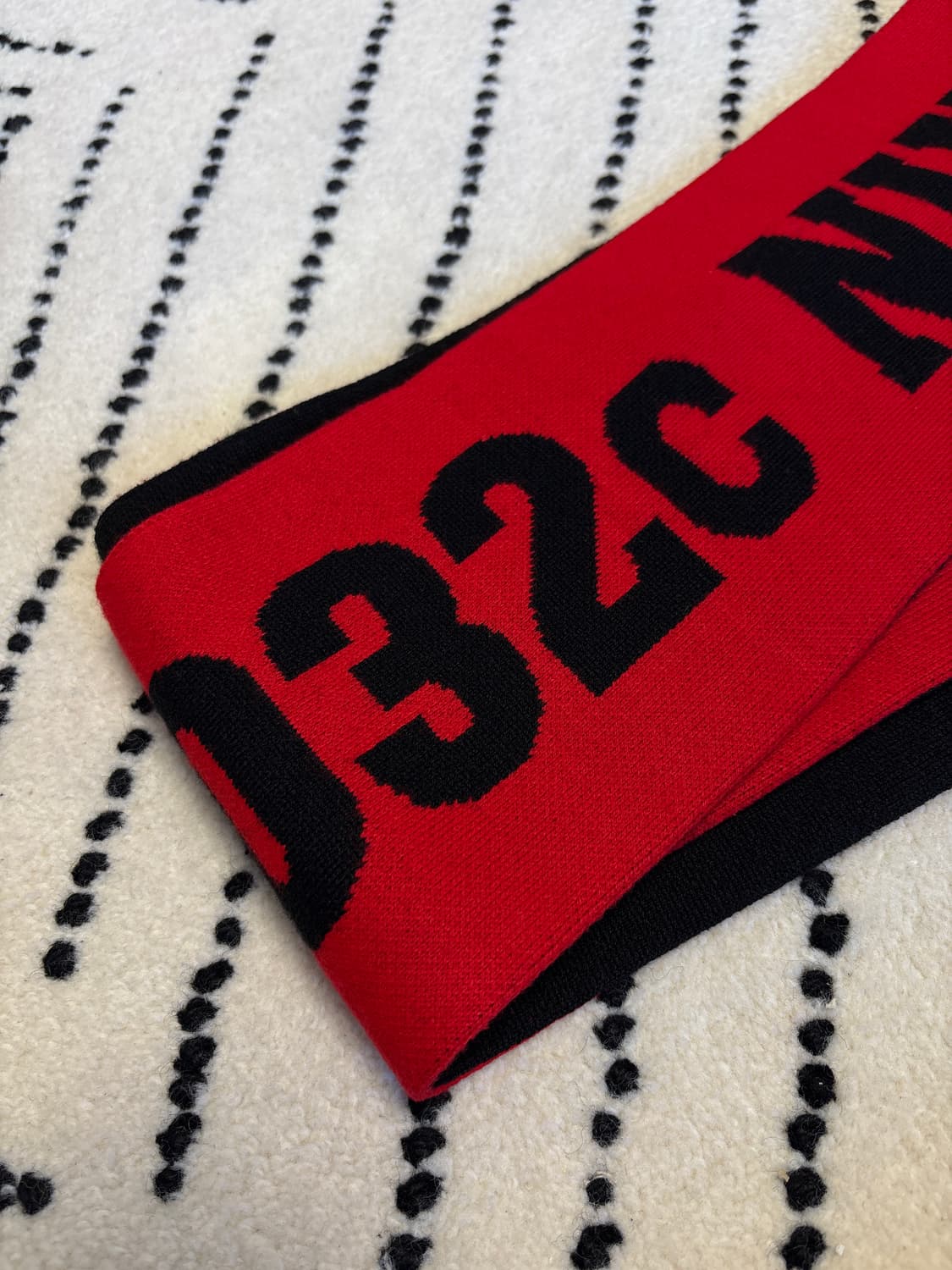 032C NIB 팀 태그 풋볼 머플러  상품이미지5