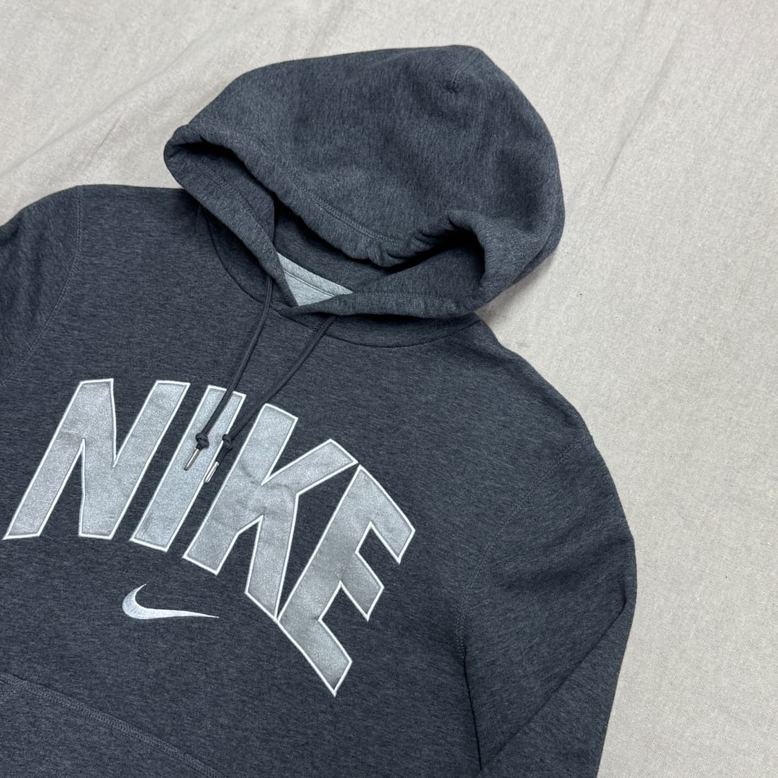 나이키 해외판 실버 빅로고 차콜후드 S 상품이미지2