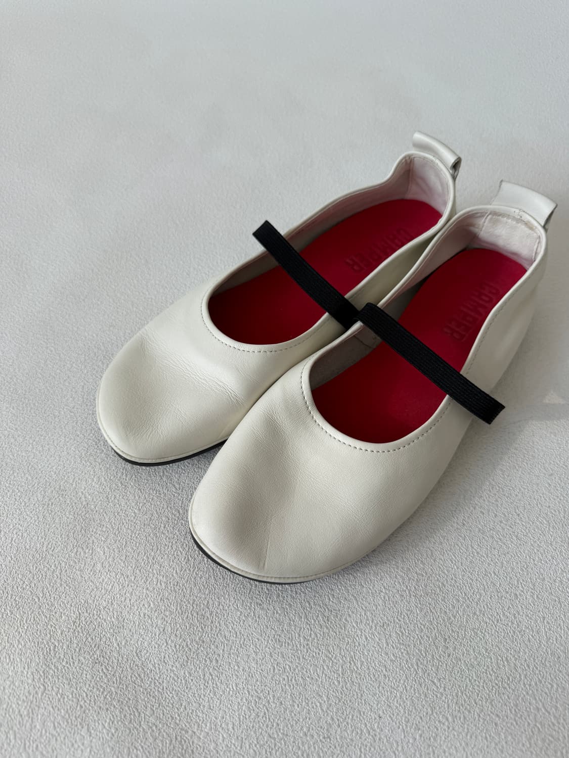 [EU39]캠퍼(CAMPER) 레더 발레리나 캡토 슈즈(거의 새제품) 상품이미지4