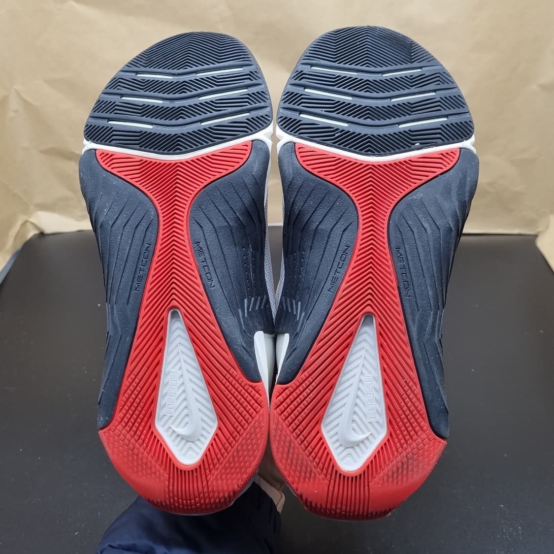 나이키 메트콘8 여성운동화235 상품이미지3