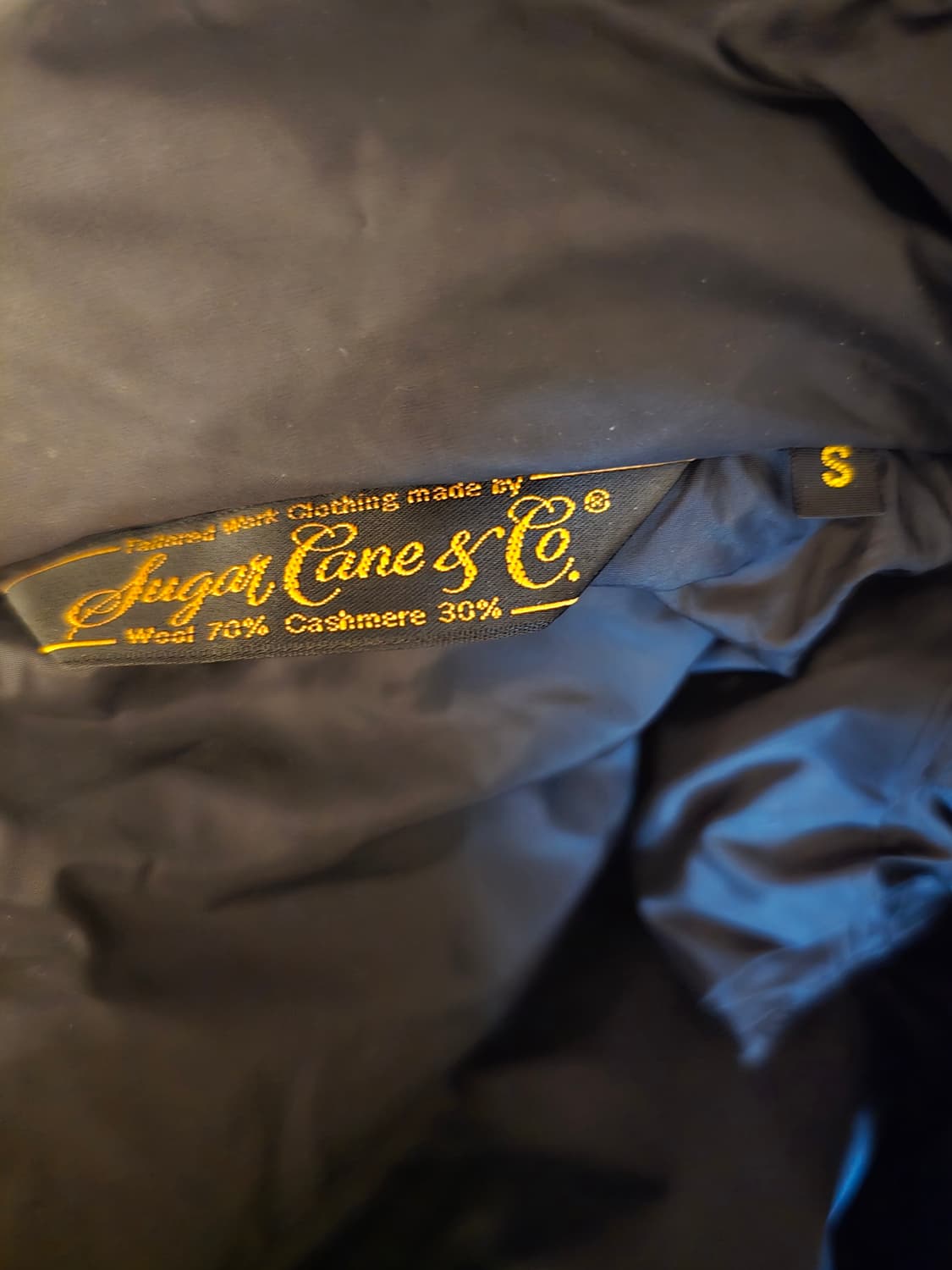 슈가케인 캐시미어,울 후드틸부착 패딩조끼입니다. 상품이미지3