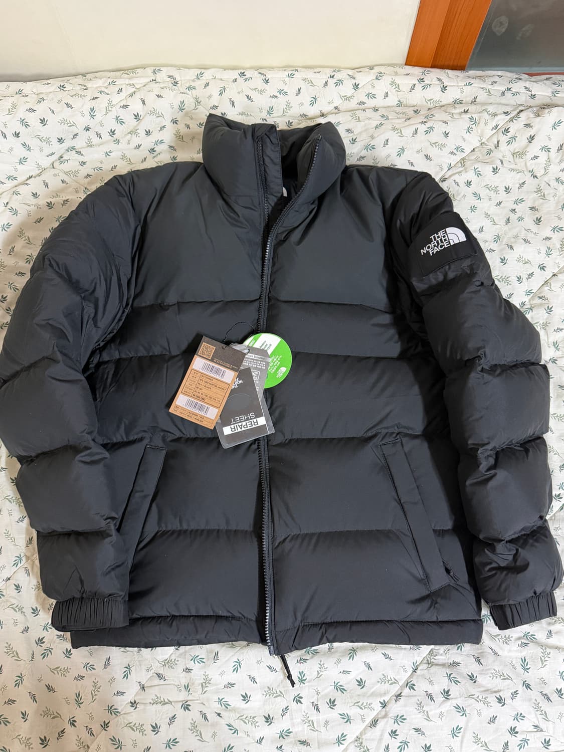 [M] 노스페이스 1992 눕시 다운 자켓 블랙 상품이미지1