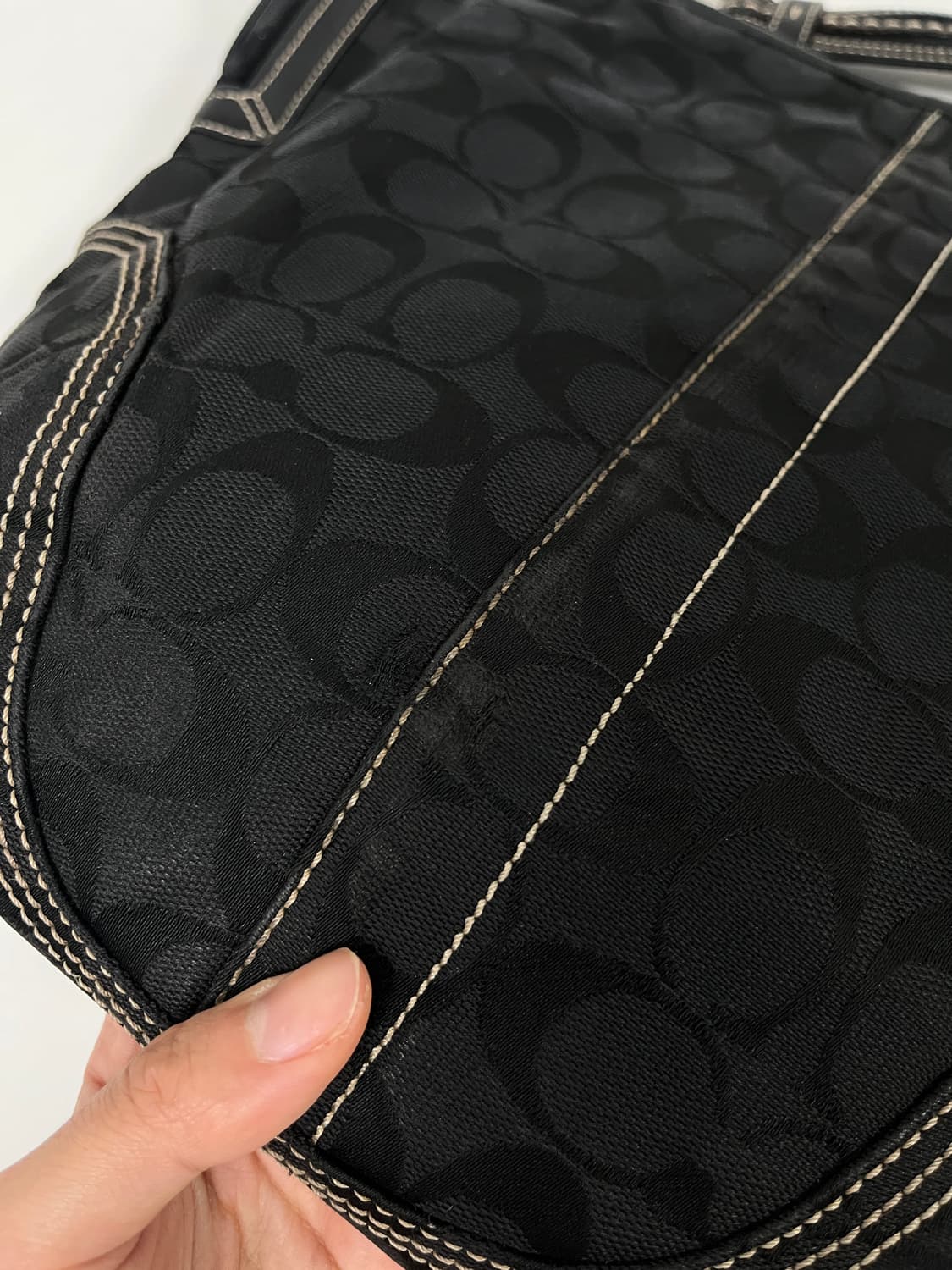 코치 시그니처 숄더 상품이미지4