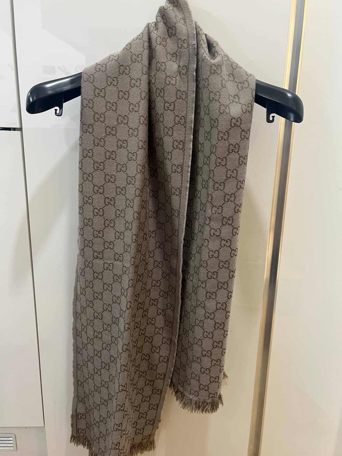 구찌 울 베이지 머플러 상품이미지1