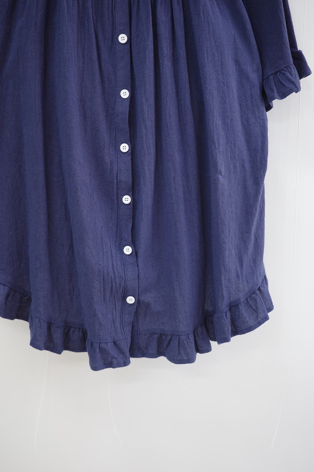 Navy Frill cotton Blouse 상품이미지3