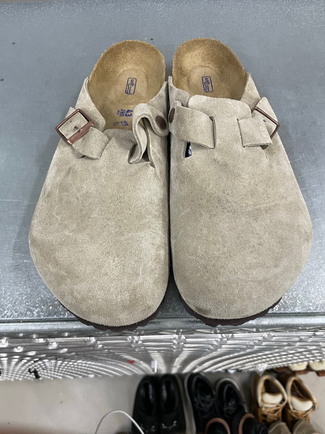 버켄스탁 보스턴 스웨이드 슬리퍼 280 상품이미지5