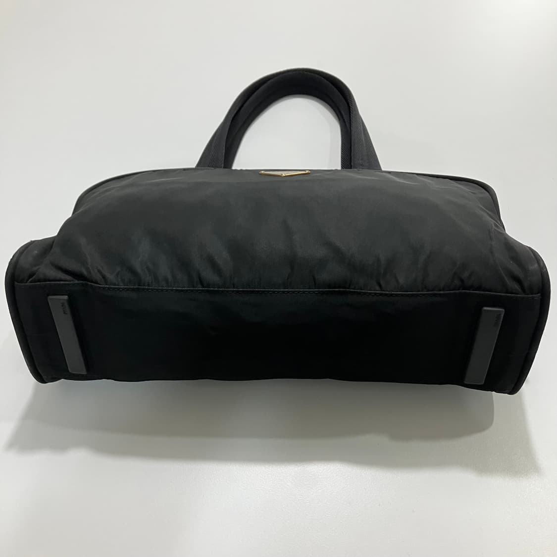 [정품] 프라다 포코노 나일론 자물쇠 숄더백 토트백 상품이미지3