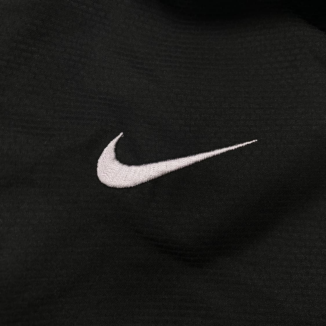 나이키 블랙 컬러 2002 대한민국 국대 바람막이 상품이미지3