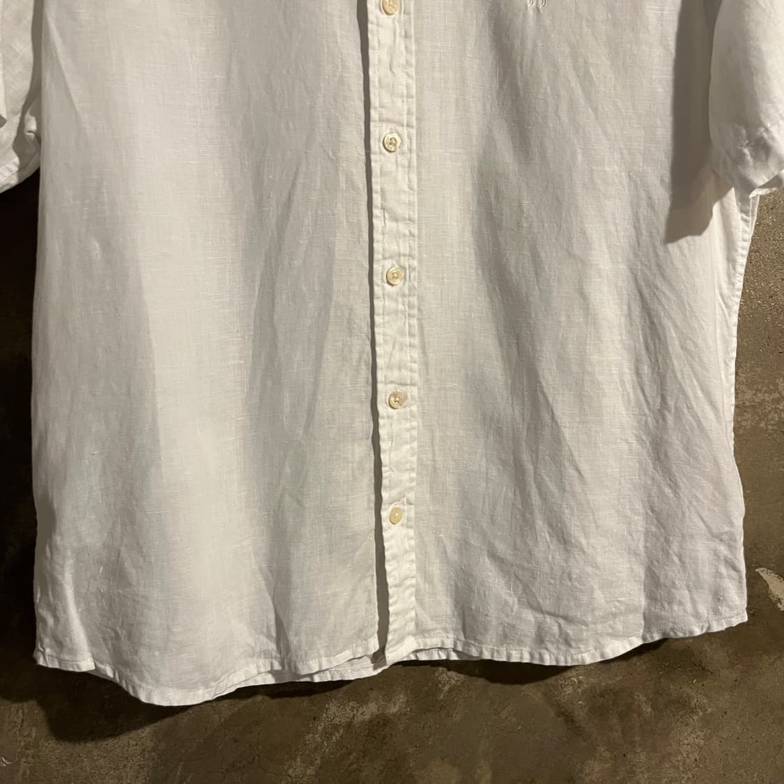 헤지스 린넨 반팔 화이트 셔츠 상품이미지3