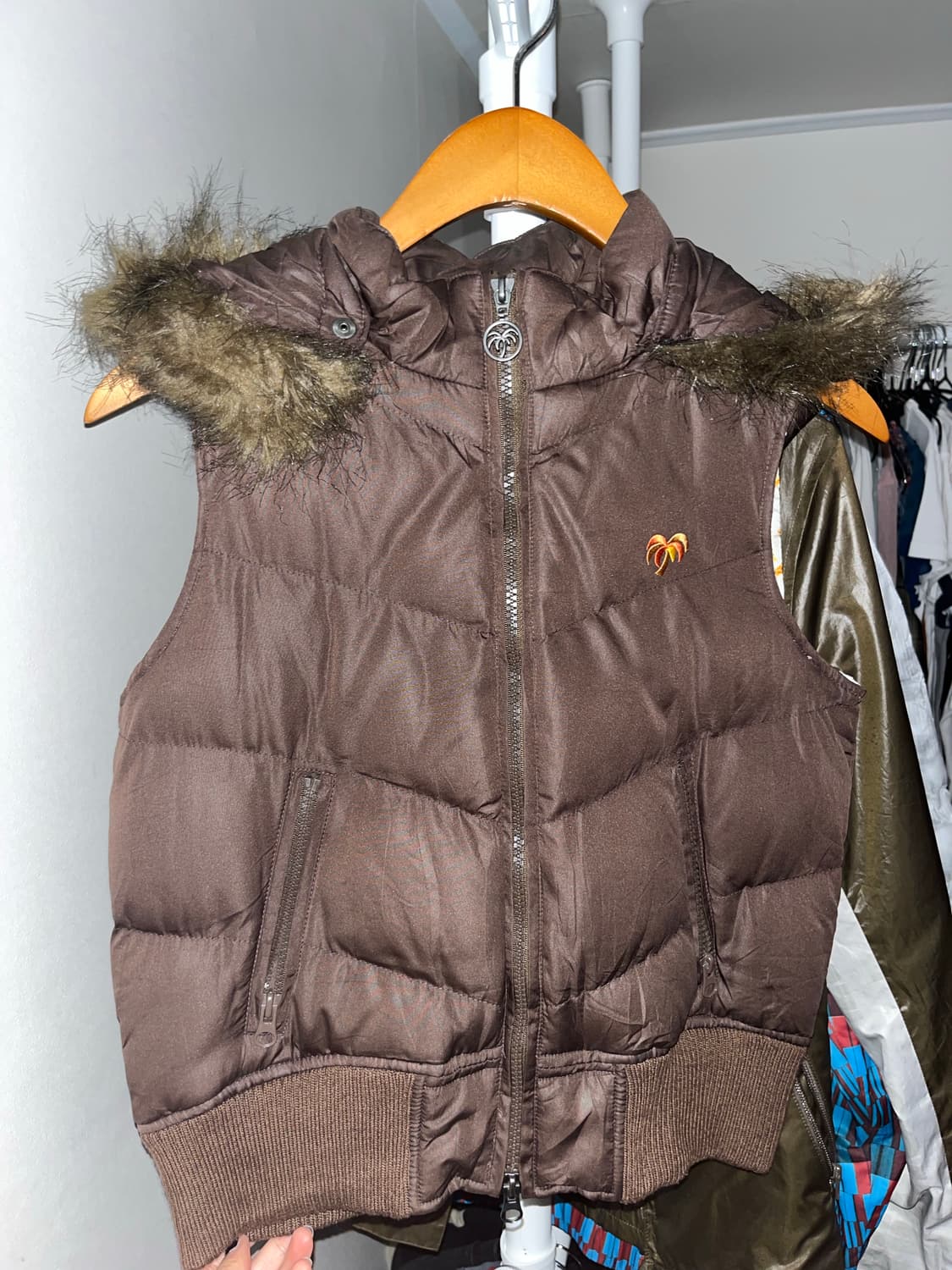 브라운 패딩조끼 상품이미지1