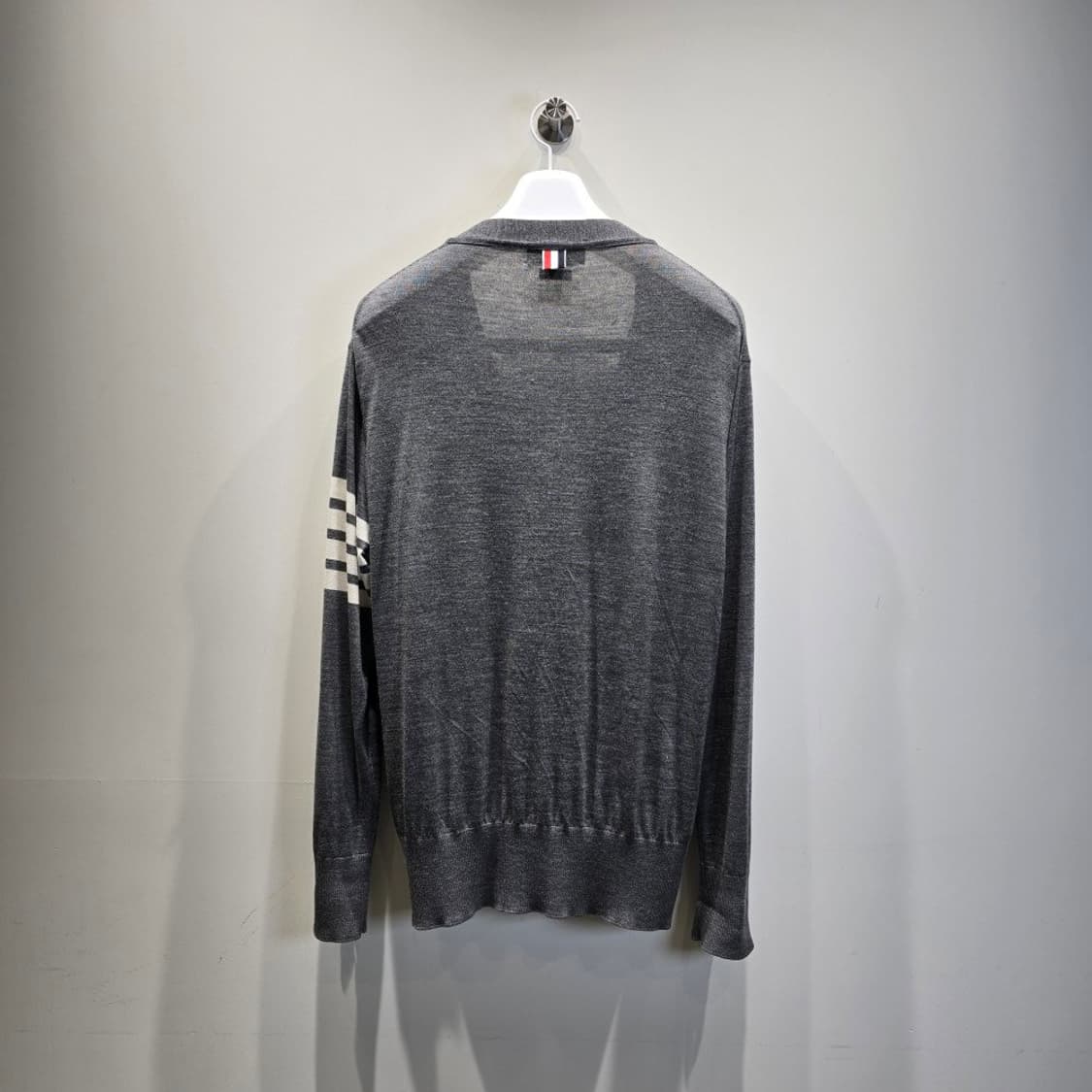 [중고/정품] 톰브라운 메리노울 사선 가디건 그레이 4 상품이미지2