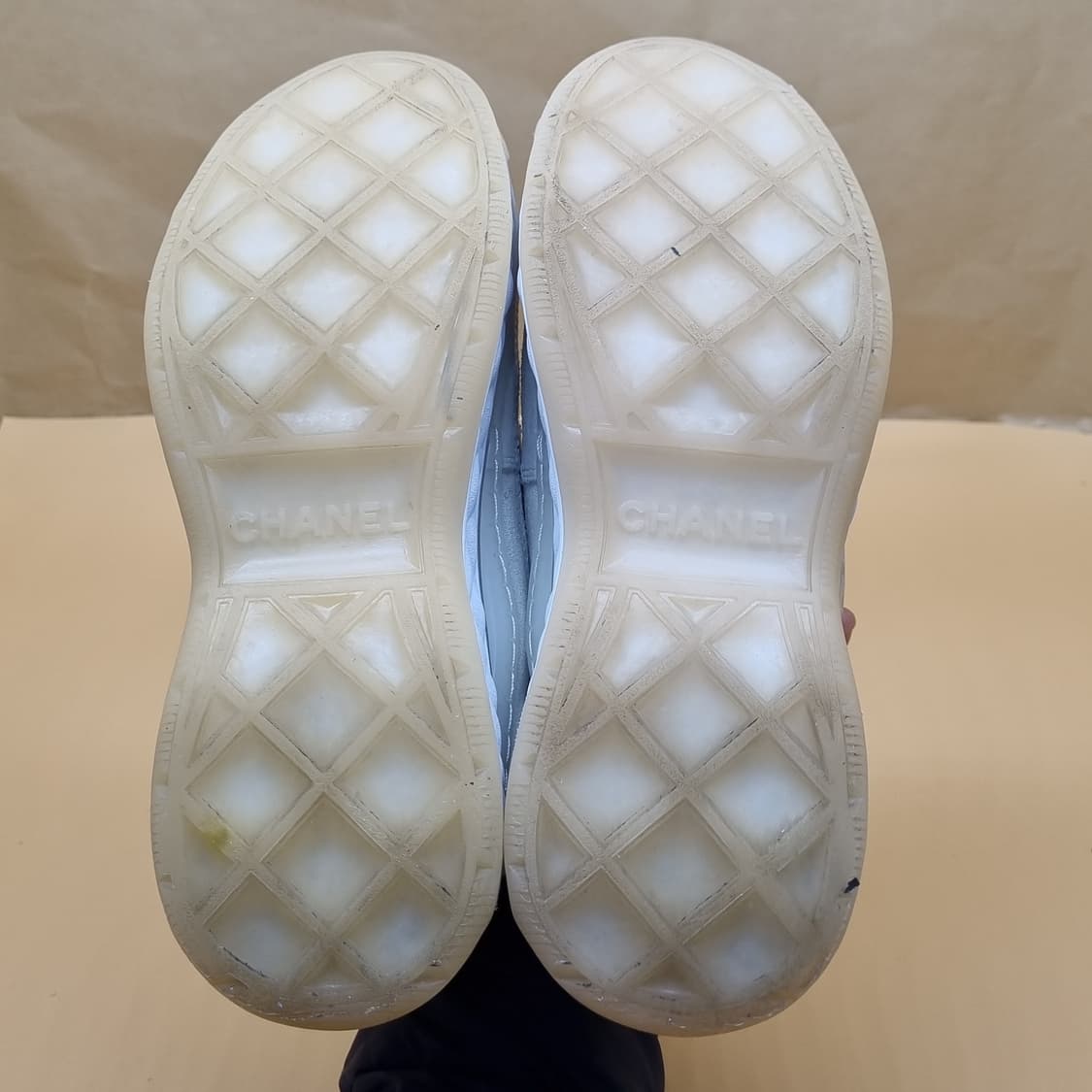 샤널 여성운동화240  상품이미지3