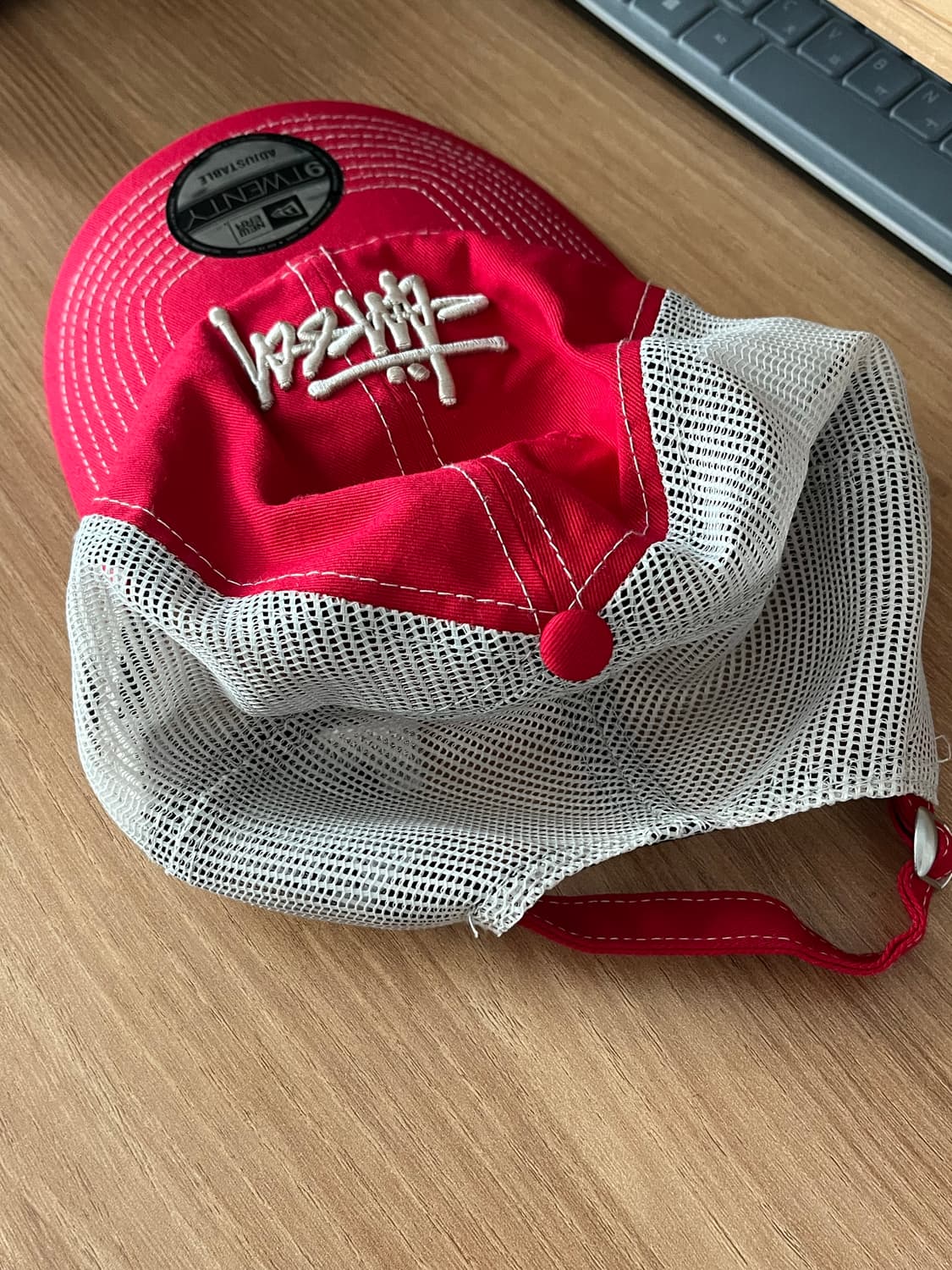 스투시 뉴에라 9Twenty 베이직 트러커 카디널 상품이미지3