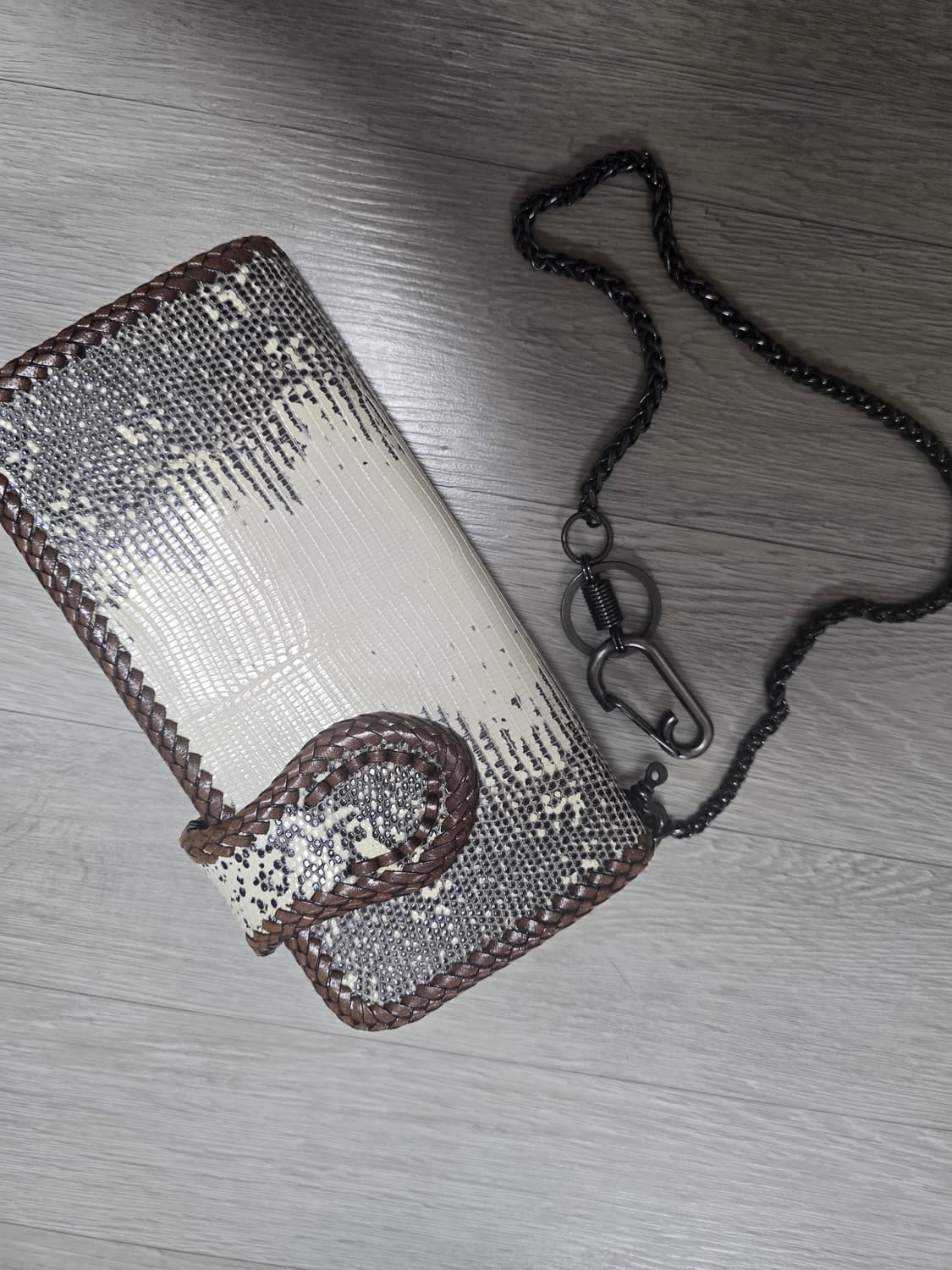핸드메이드 악어가죽 체인 장지갑 상품이미지2