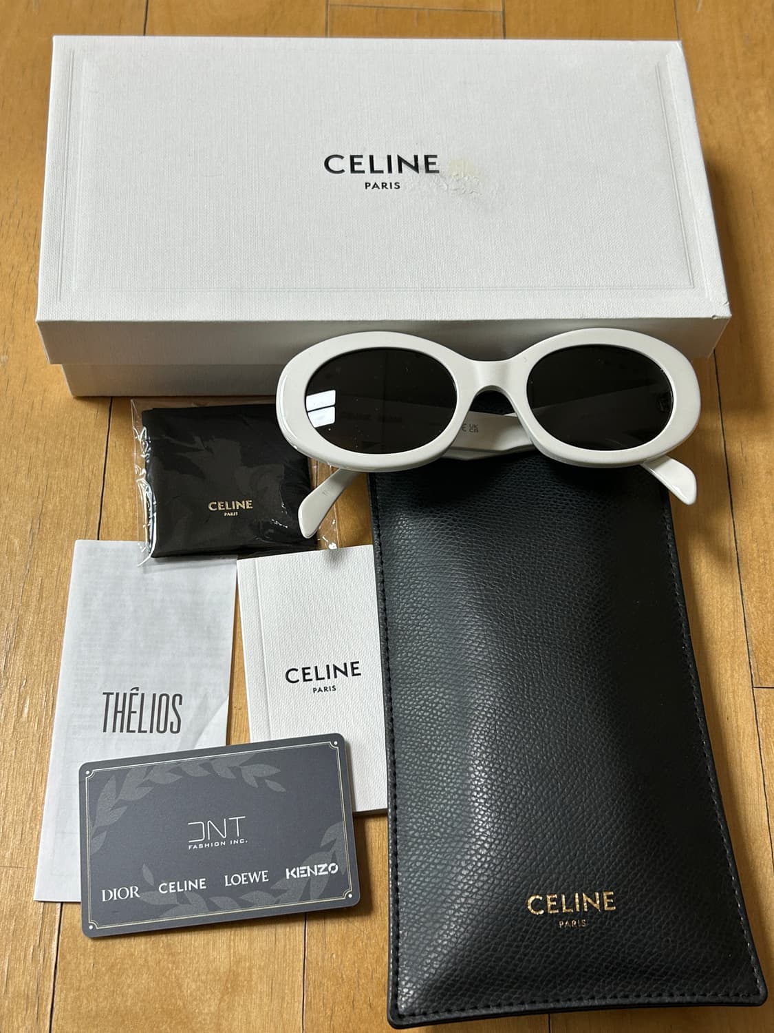 셀린느 트리옹프 선글라스 화이트(풀박스) 상품이미지1