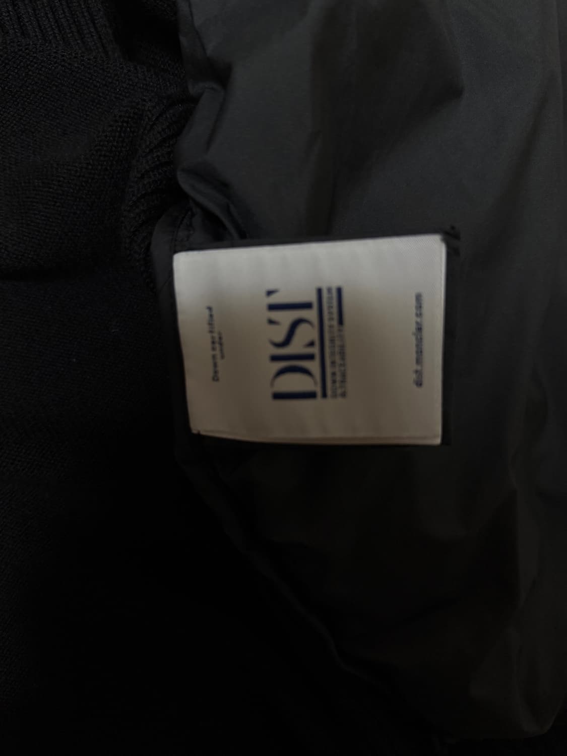 몽클레어 니트패딩 XXL 정품 QR인증 25년식 77 상품이미지5