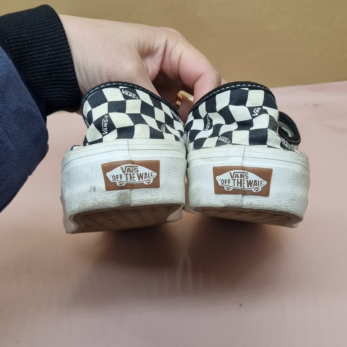 반스  체커보드 vr3 스니커즈245  상품이미지4