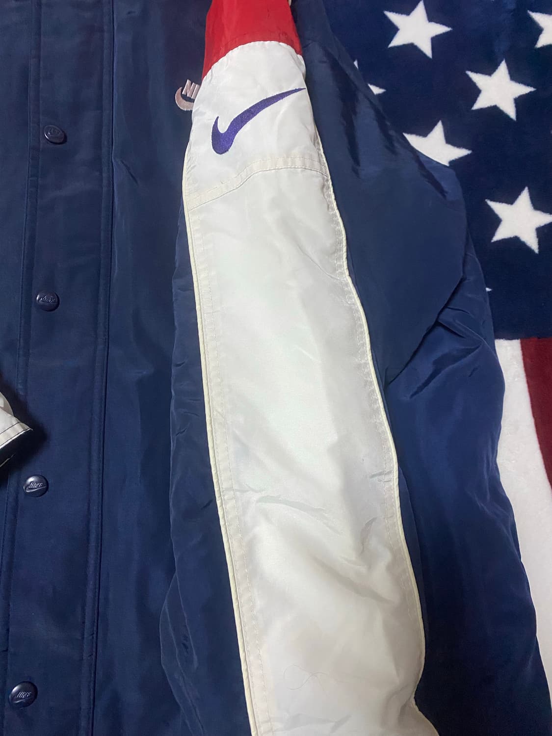 나이키 올드스쿨 레드라벨 패딩자켓 상품이미지3