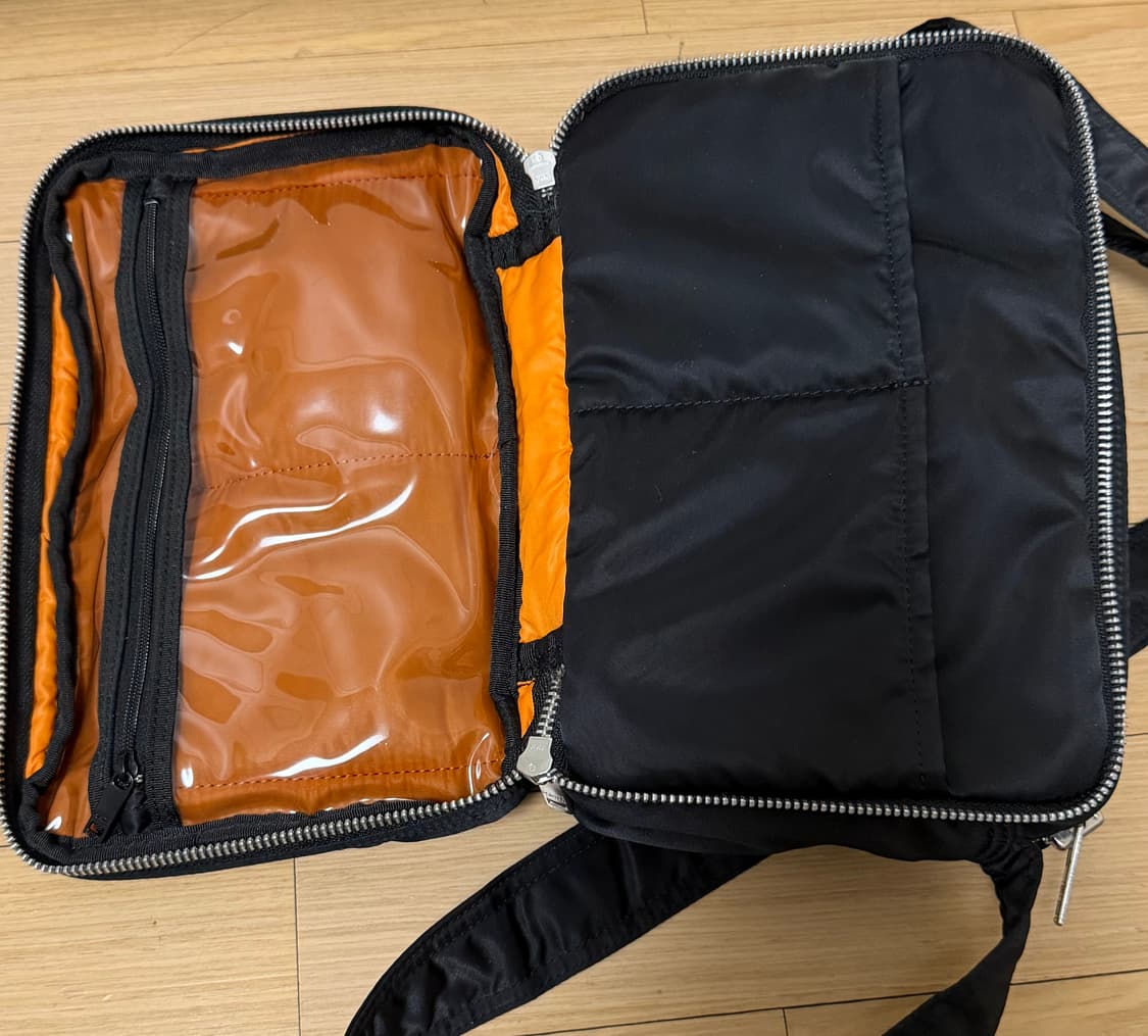 포터 탱커 숄더백 스몰 블랙 상품이미지5