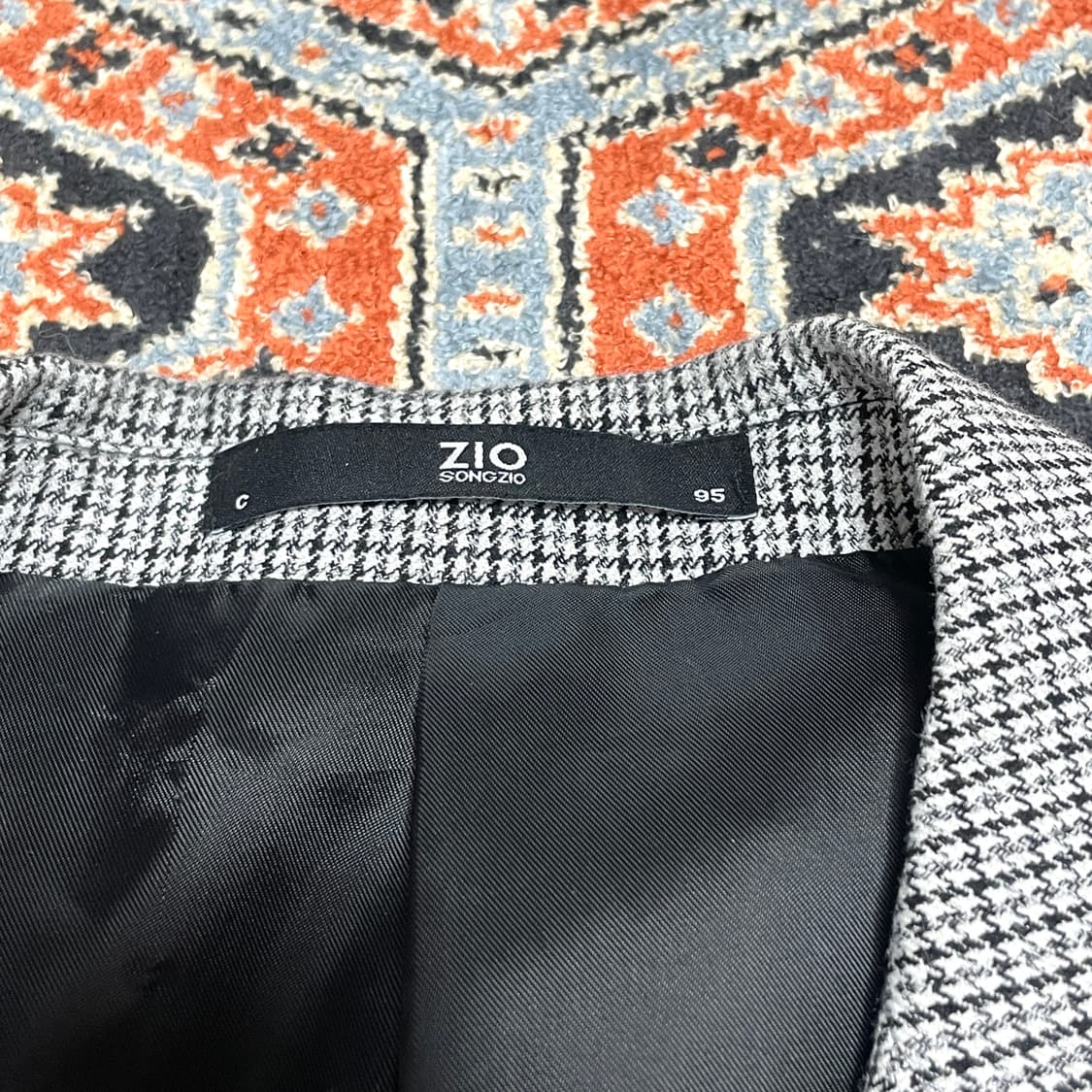 지오송지오 네이비 하운드체크 투버튼 자켓 남성95 상품이미지5