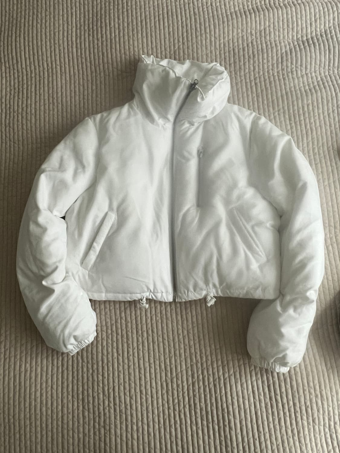 비터쉘즈(bittercells),버쉬카,포에버21,에잇세컨즈 크롭패딩 상품이미지7