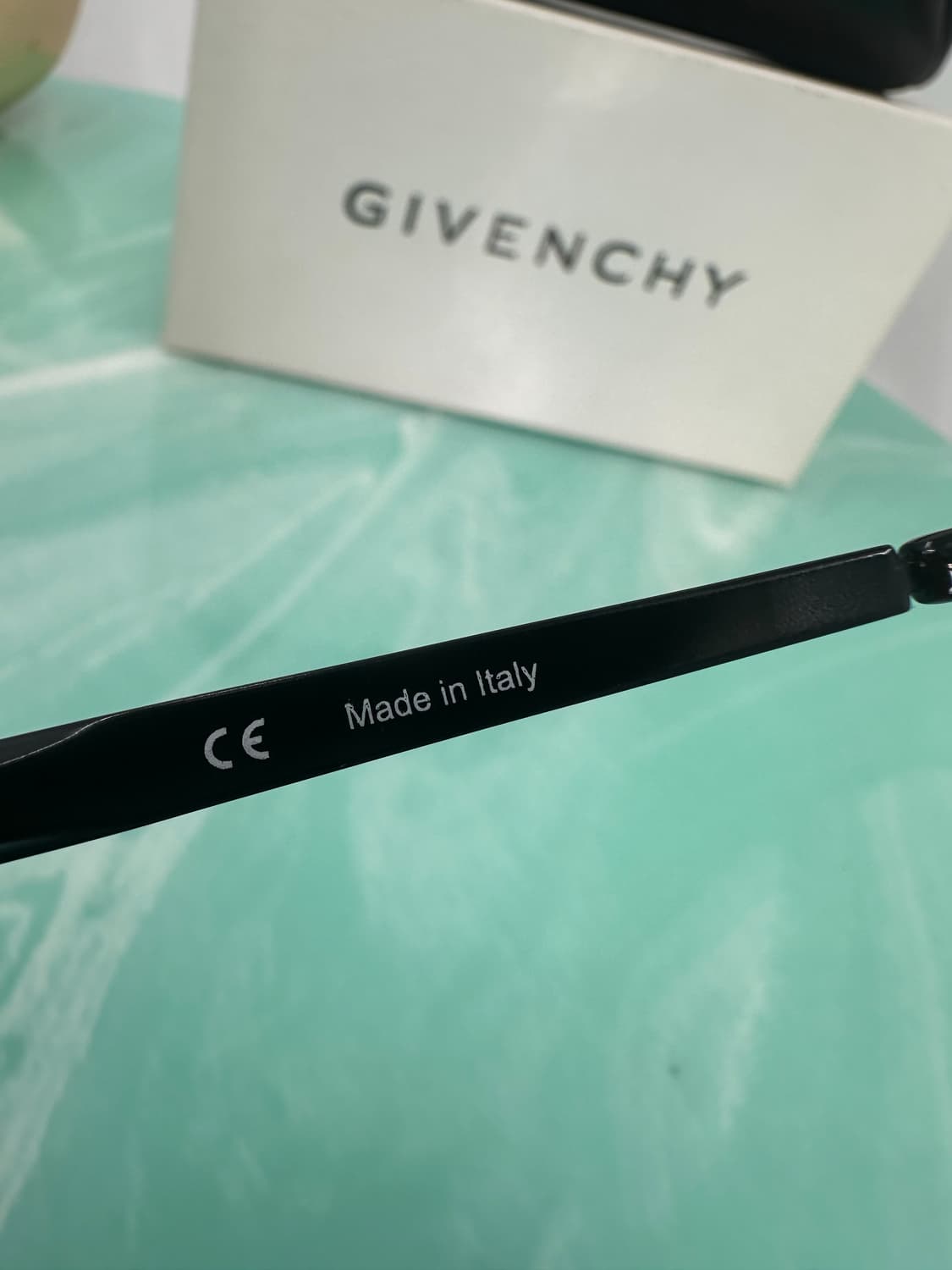 [새상품 무료배송] 지방시 Made in Italy 선글라스 상품이미지7