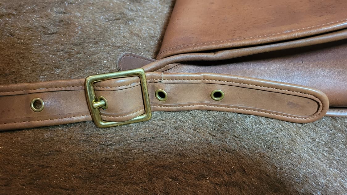 올드 코치 가죽 중소형 숄더백(28*22) 상품이미지6