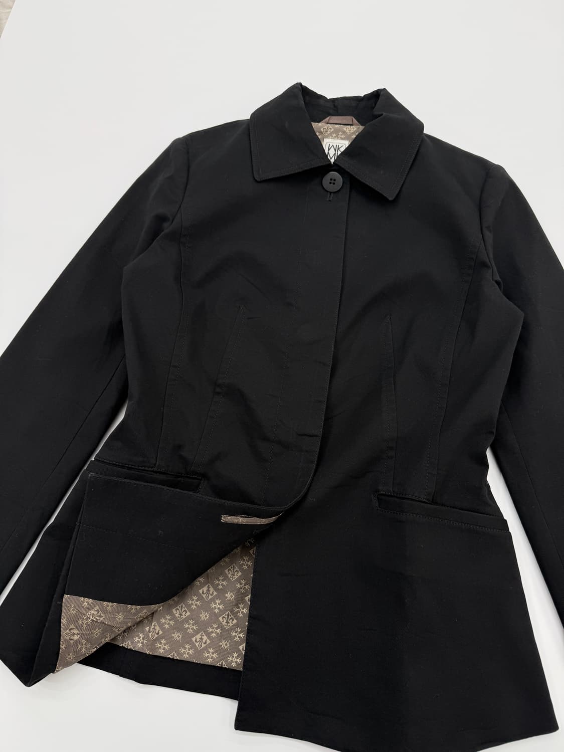 빈티지 MICHEL KLEIN 슬림핏 블랙 라인 자켓 상품이미지4