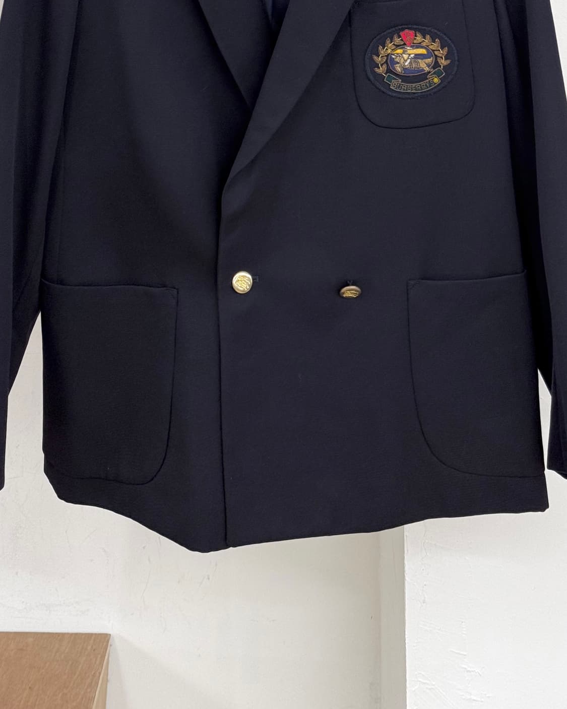 버버리 네이비 크레스트 로고 더블 브레스티드 자켓 상품이미지5
