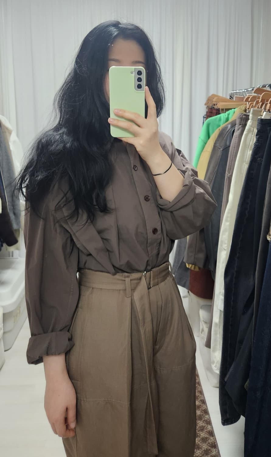 르메르 플리티드 블라우스 XS 판매합니다. 상품이미지6