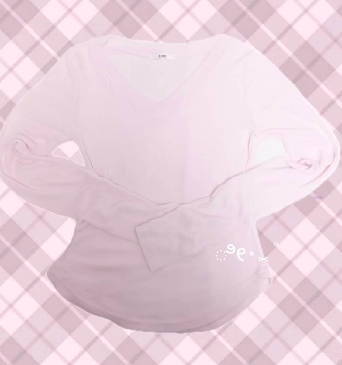 𐙚˚ 소프트 브이넥 시스루 연핑크 롱슬리브 니트 상품이미지1