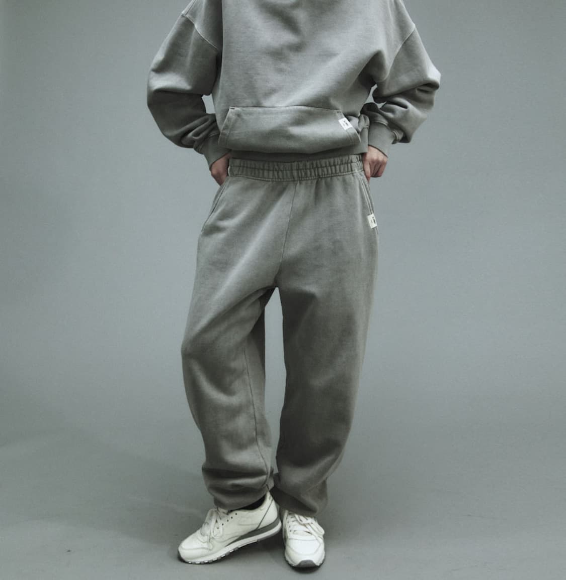글로니 G CLASSIC WASHED SWEATPANTS 상품이미지1
