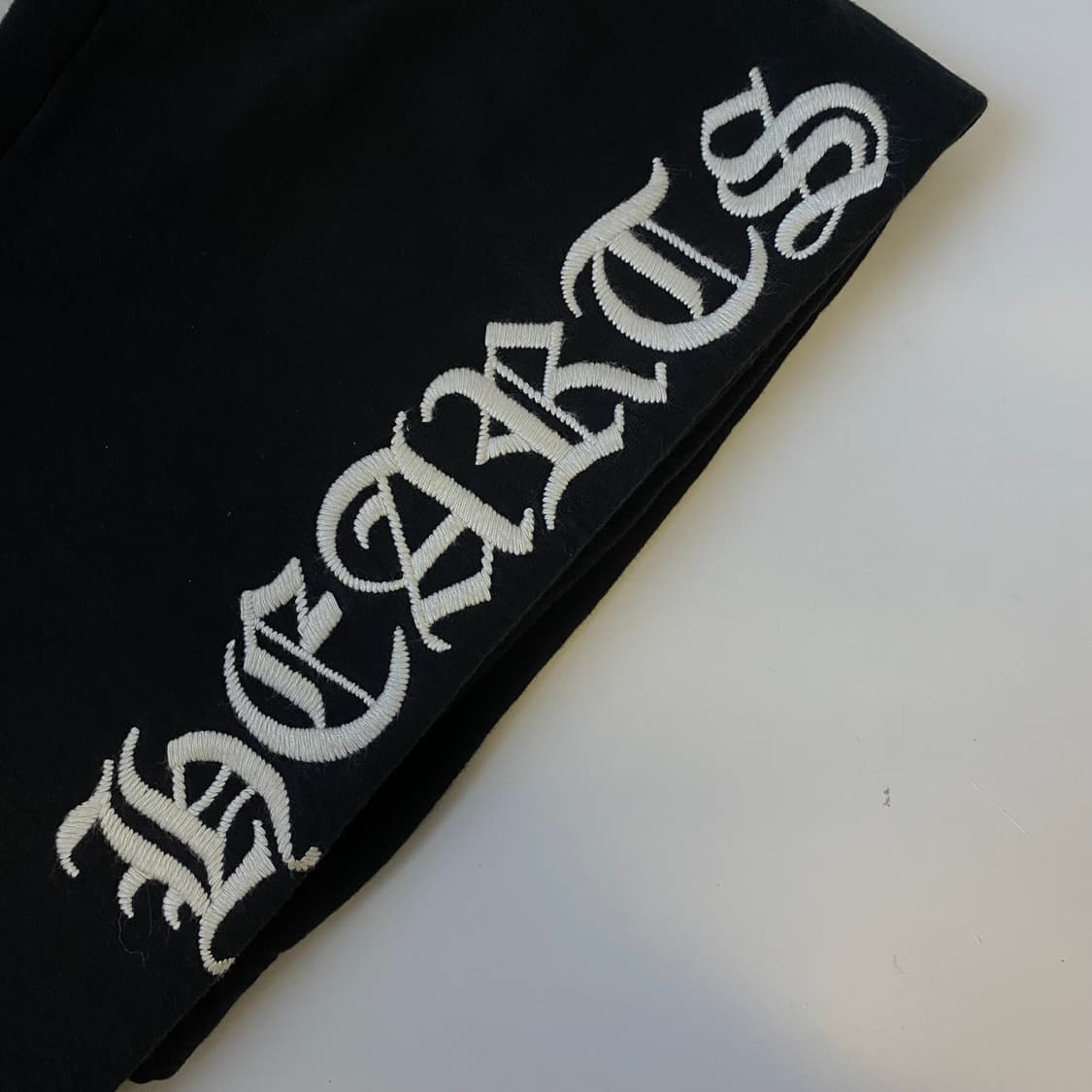 [L] 크롬하츠 슬로라이드 헤비 스웻팬츠 블랙 상품이미지5