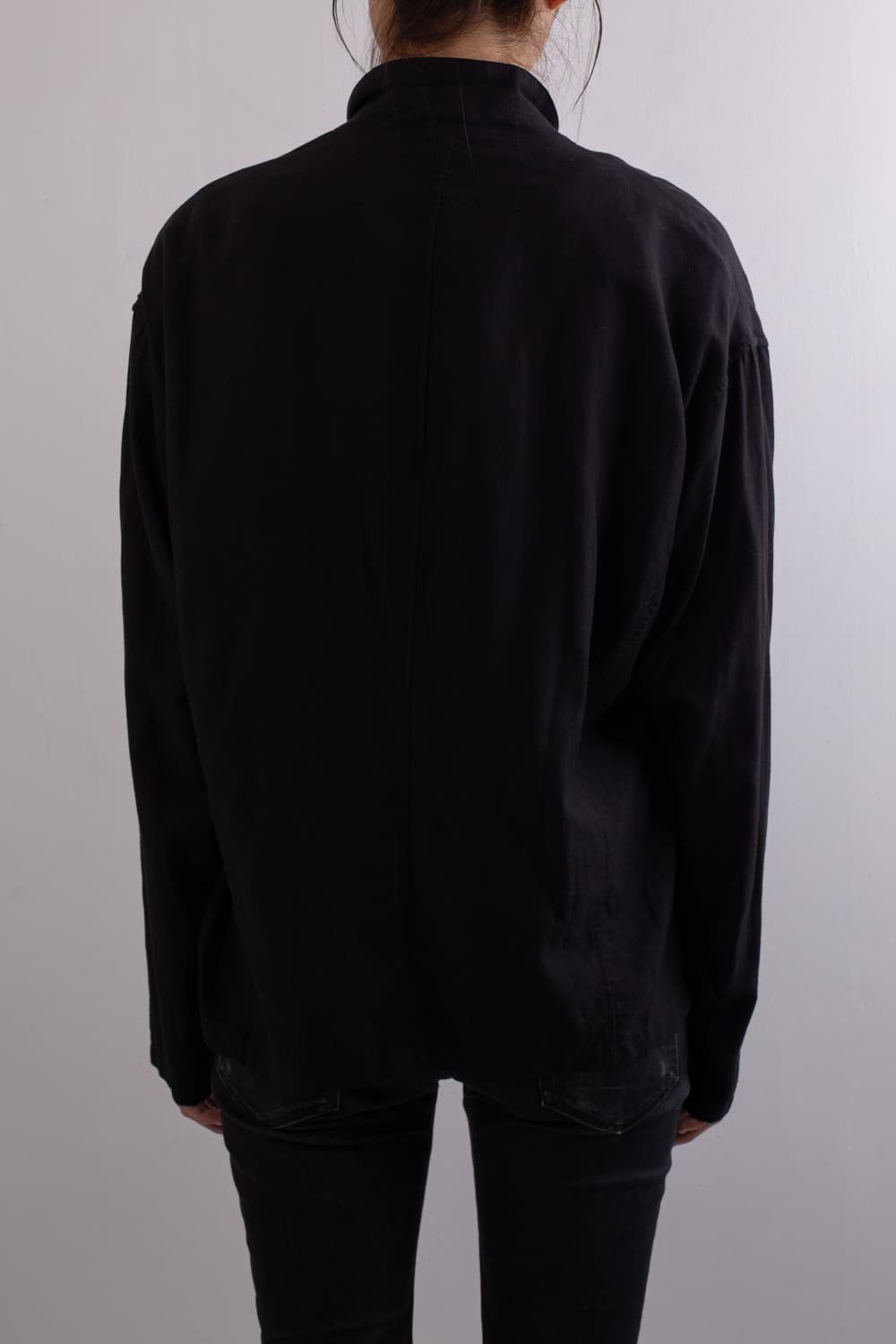 JULIUS COWL NECK ASYMMETRIC JACKET 상품이미지4