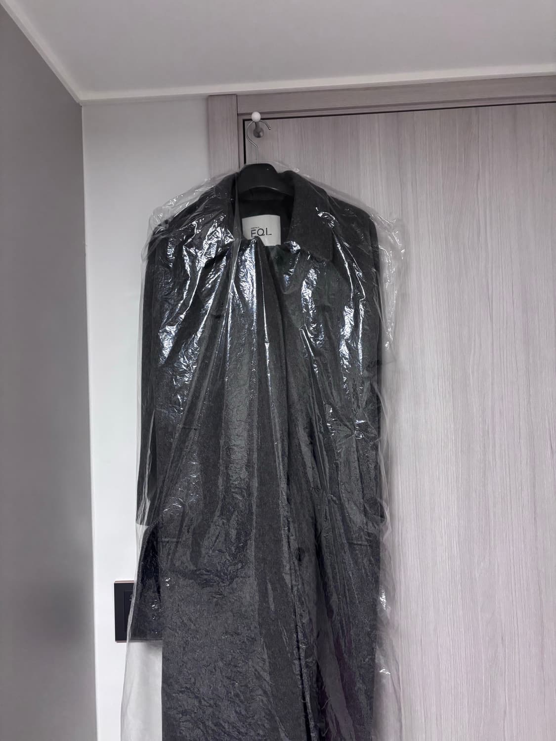 ESSENTIAL by EQL 캐시미어 발마칸 코트 상품이미지3