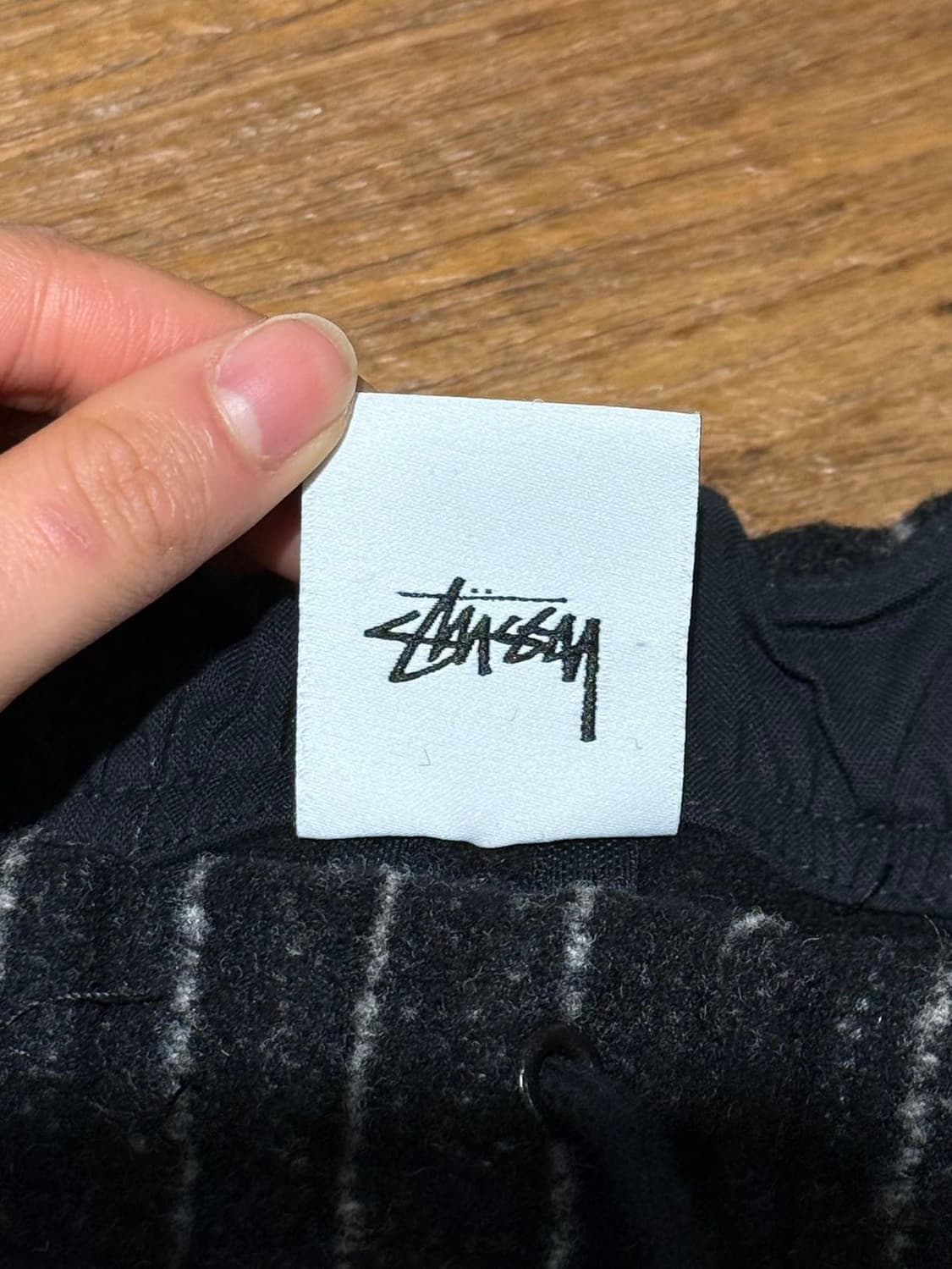 스투시 x 나이키 블랙 NRG 스트라이프 울 팬츠 상품이미지10