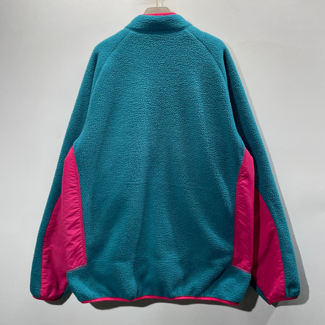 뉴에라 양털 플리스 자켓 상품이미지3