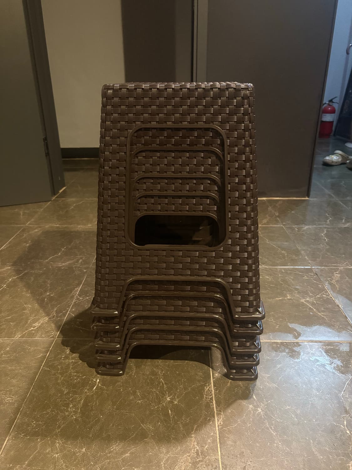 [중고/극미] 사각 간이의자 5개 (브라운) 상품이미지4