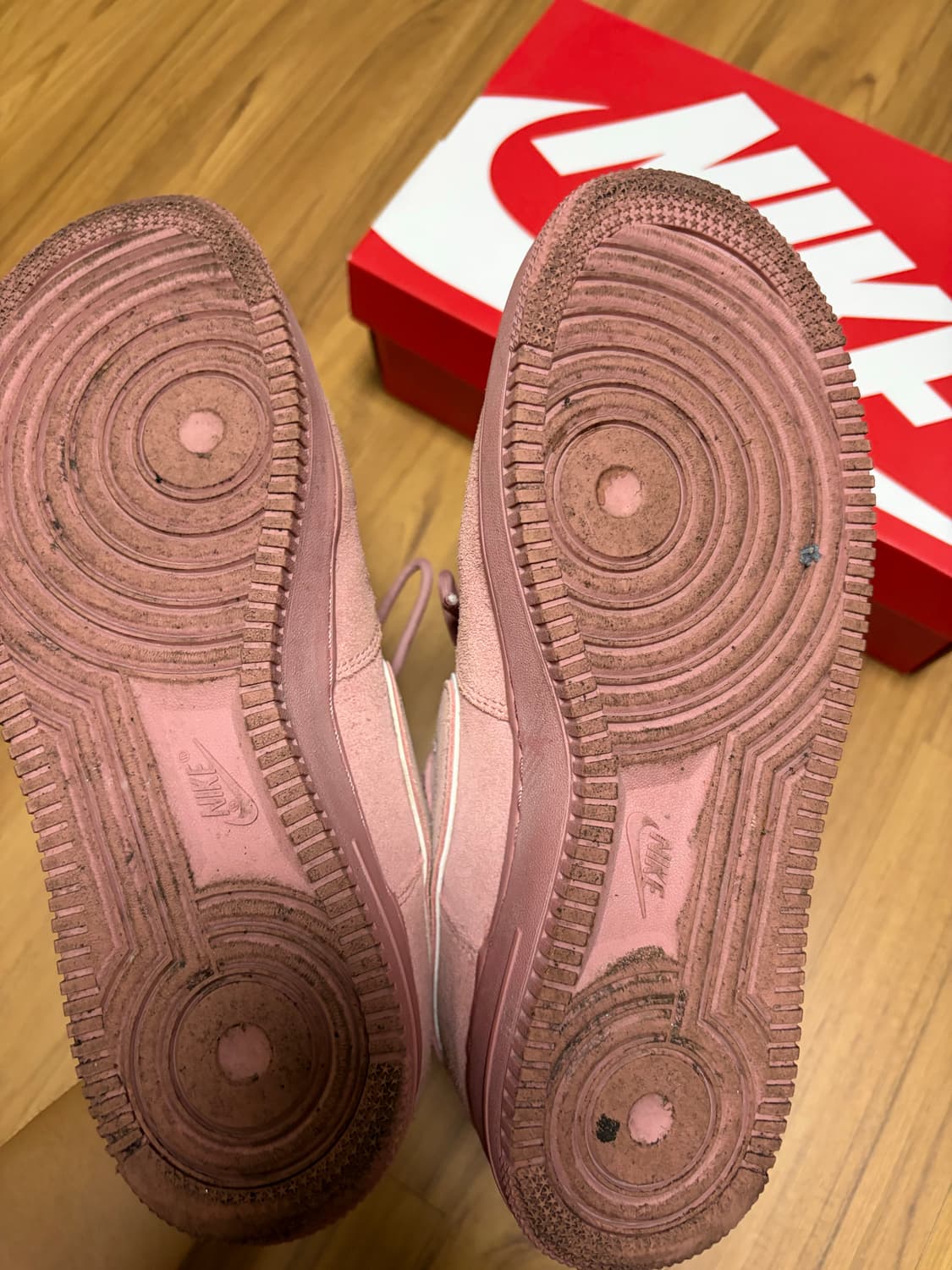 나이키 에어포스1 스웨이드 레드 265 상품이미지4