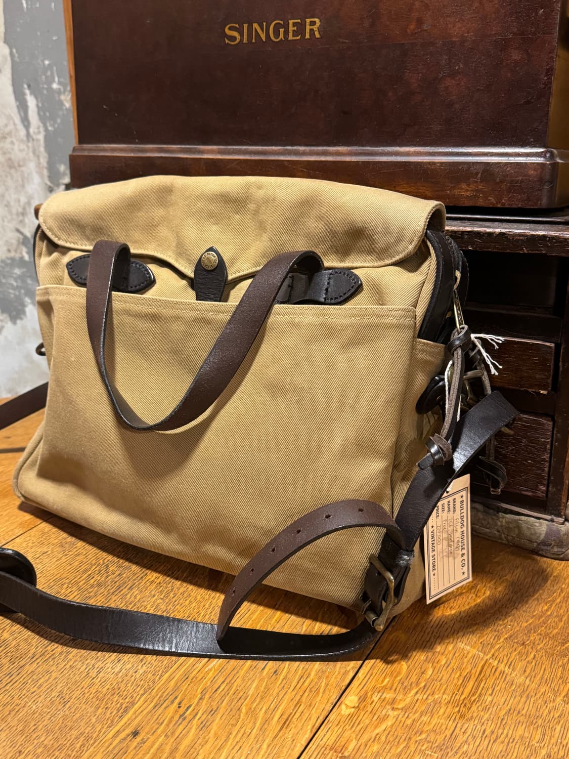 필슨 Filson 256 Briefcase (FREE) 상품이미지2
