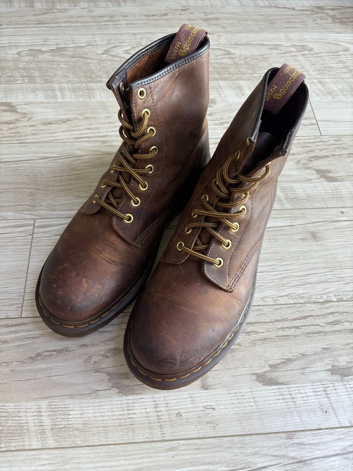 닥터마틴 1460 크레이지홀스 270 상품이미지1