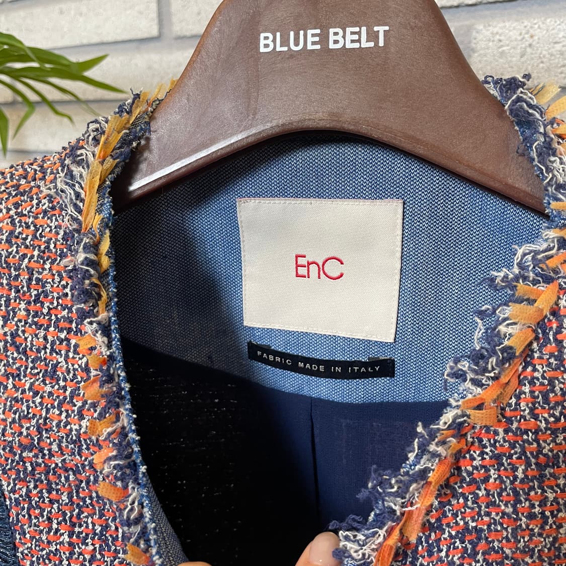 이앤씨 멀티톤 트위드자켓 네이비 테이핑 라인 프린지 디테일 10% 할인 상품이미지6