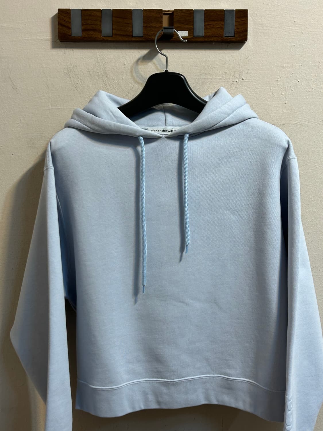 알렉산더왕 T 로고 크롭 후드티 상품이미지2