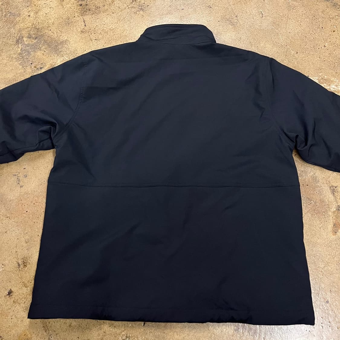 [정품/XL] 캘빈클라인 퍼포먼스 블랙 바람막이 상품이미지4