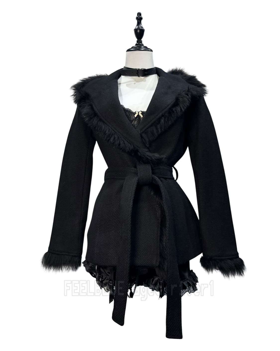Fur-trimmed Gothic Wool Coat 상품이미지1
