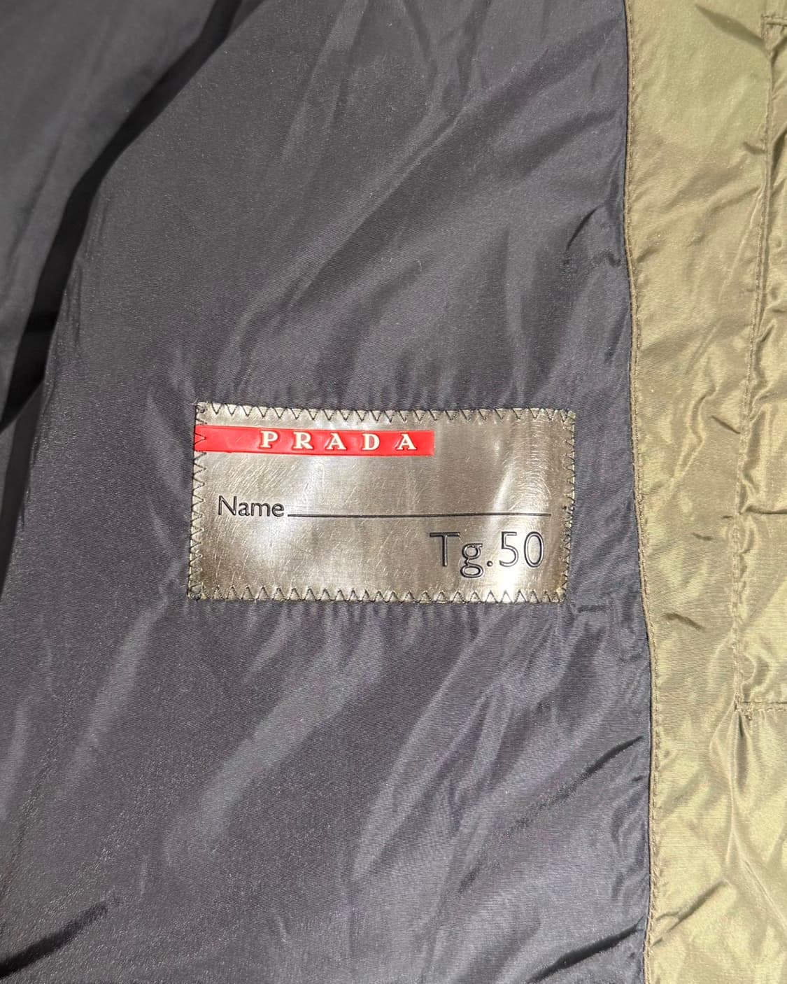 프라다 스포츠 카키 다운 패딩 상품이미지8