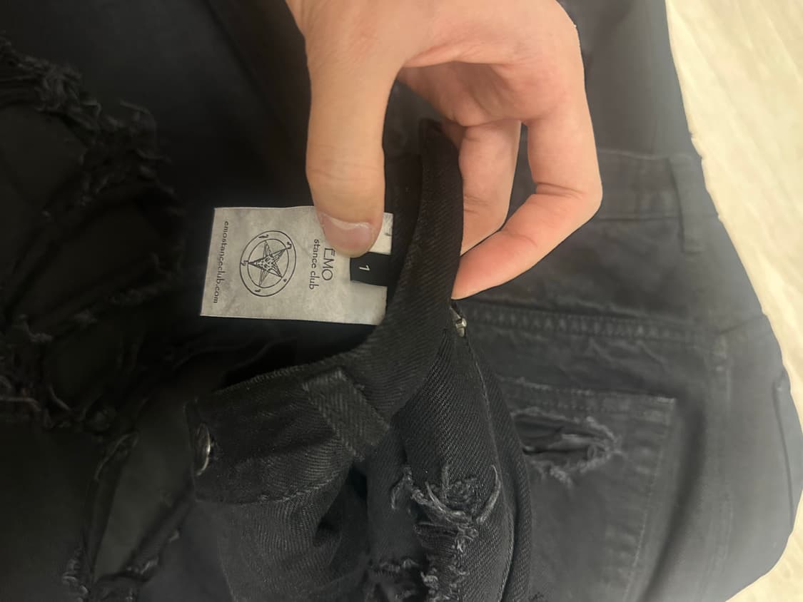 에모스탠스클럽 v1 디스트로이드 배기 상품이미지3