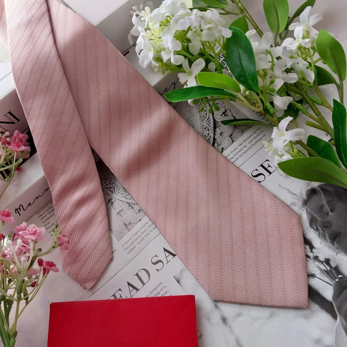 엠포리오 아르마니 실크 핑크 헤링본 넥타이 9cm A등급 K1515
 상품이미지3